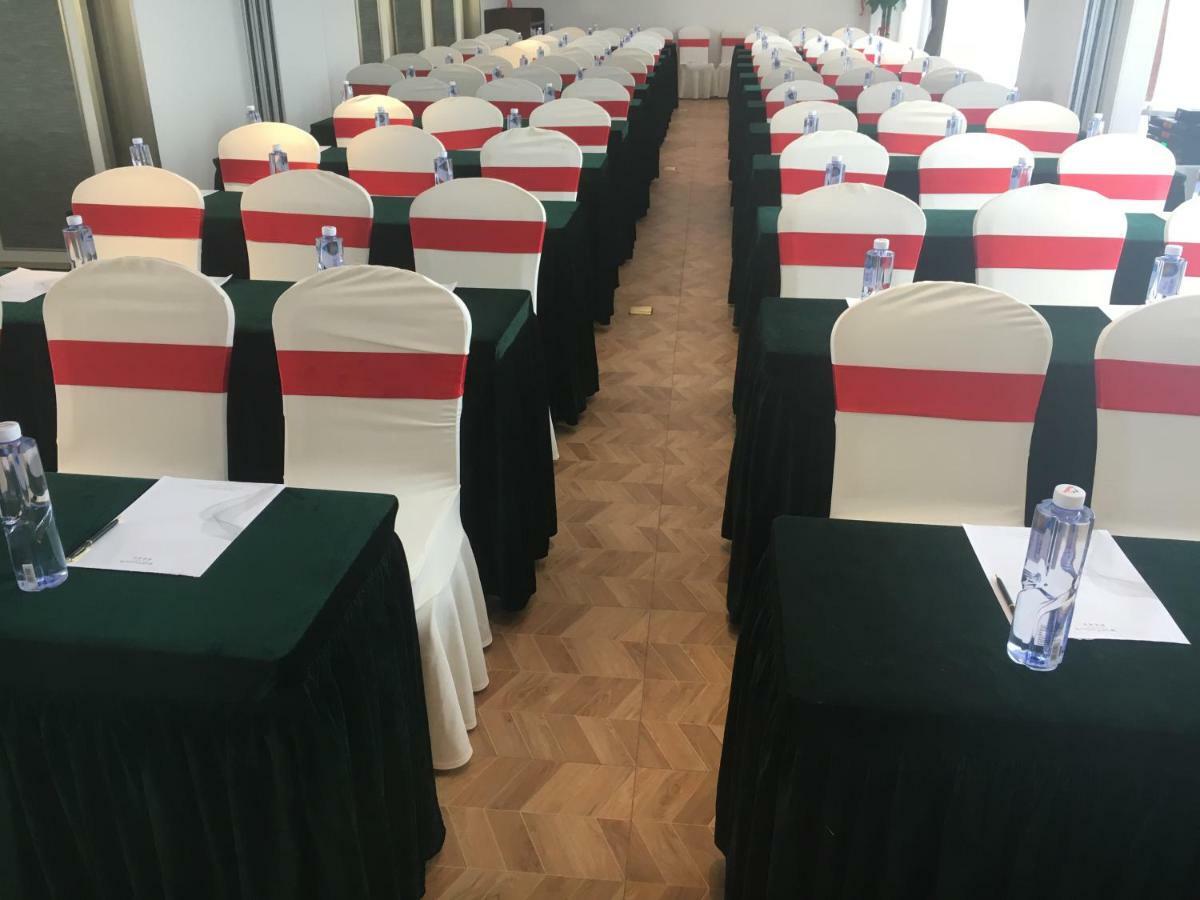 Virtuous World Hotel Foshan Buitenkant foto