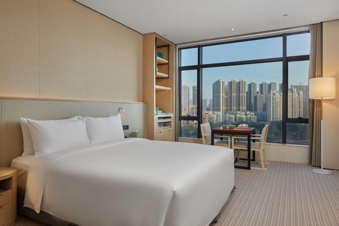 Virtuous World Hotel Foshan Buitenkant foto